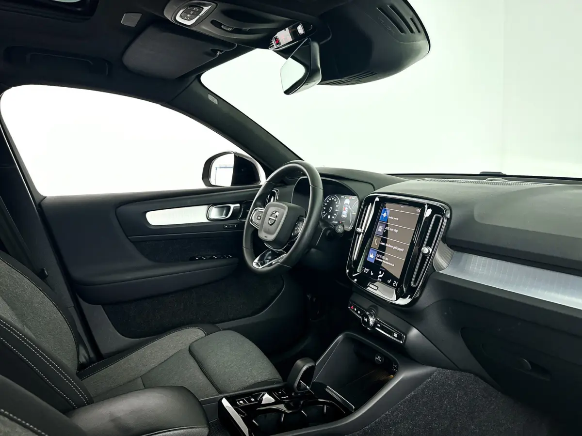 T4 Plug-in hybrid Ultimate Dark | Panoramadak | Parkeercamera | Harman Kardon | Stoel- en stuurverwarming