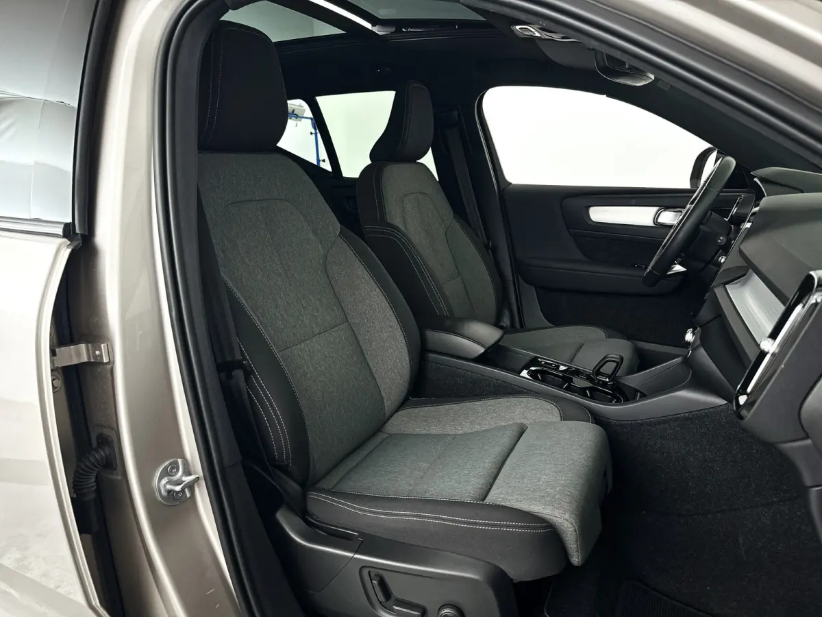 T4 Plug-in hybrid Ultimate Dark | Panoramadak | Parkeercamera | Harman Kardon | Stoel- en stuurverwarming