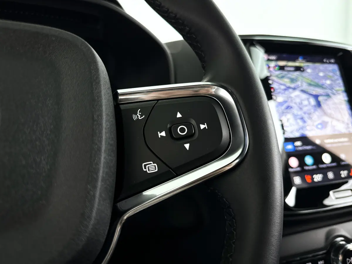 Single Motor Extended Range Plus Black Ed. 82 kWh | 360° camera | Harman Kardon | Stoel- en stuurverwarming