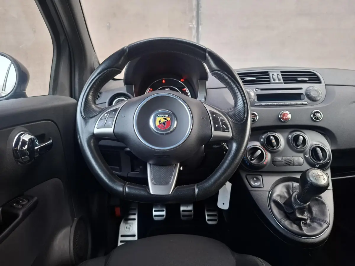 1.4 T-Jet Custom 140PK | Sport uitlaat| PDC | Bluetooth | Climate | 1.4 T-Jet |