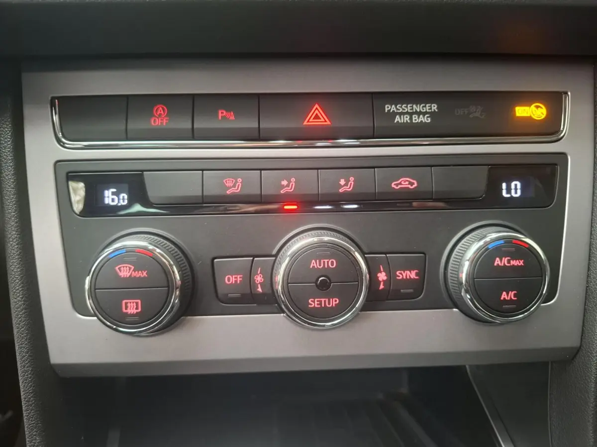 1.5 TSI Automaat | Trekhaak | Carplay | Navi| Adaptief Cruise | 2e eigenaar |
