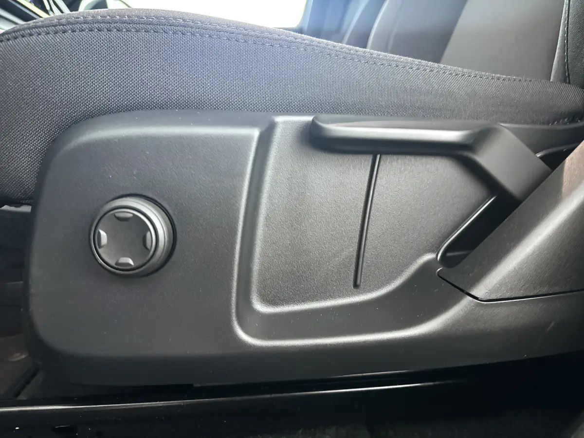 Single Motor Extended Range Plus 82 kWh | Parkeercamera | Harman Kardon | Stoel- en stuurverwarming | Trekhaak