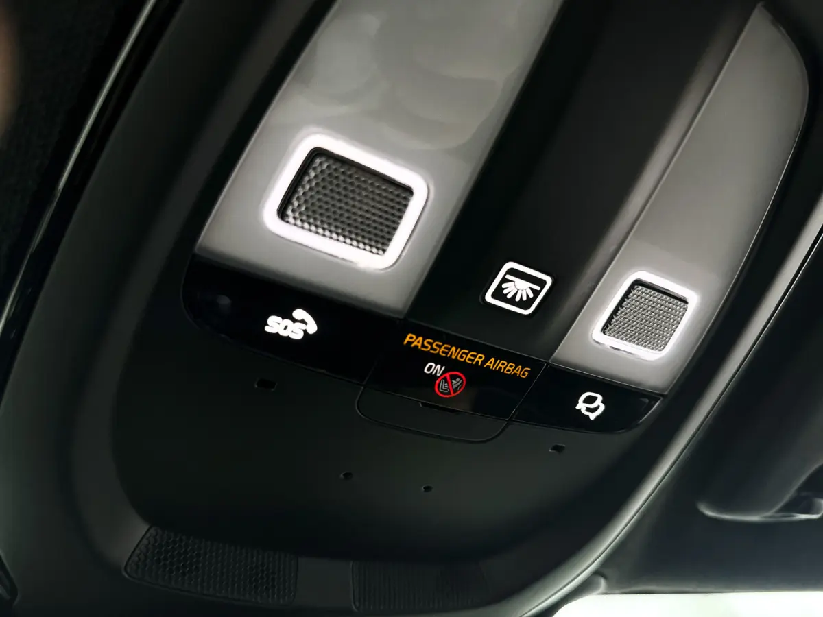 Single Motor Extended Range Plus 82 kWh | Parkeercamera | Harman Kardon | Stoel- en stuurverwarming | Trekhaak