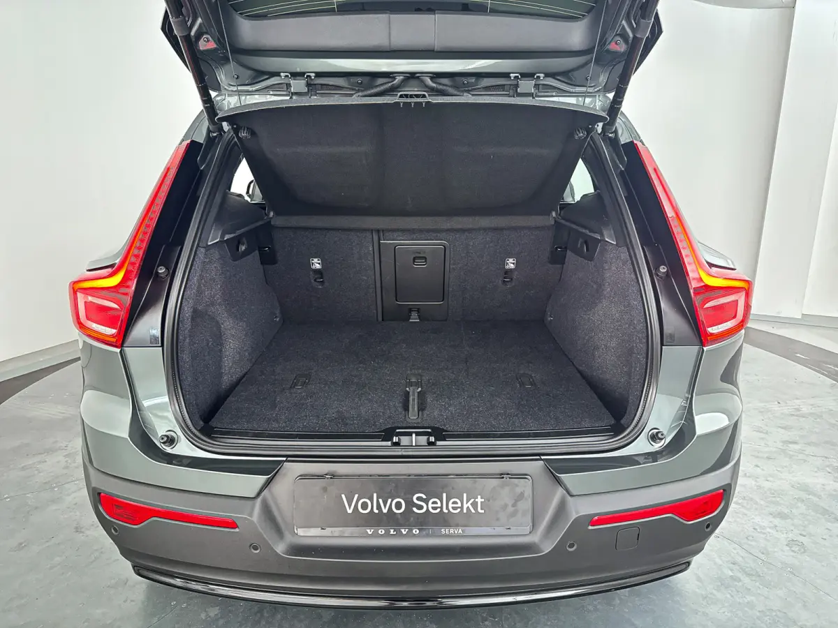 Single Motor Extended Range Plus 82 kWh | Parkeercamera | Harman Kardon | Stoel- en stuurverwarming | Trekhaak