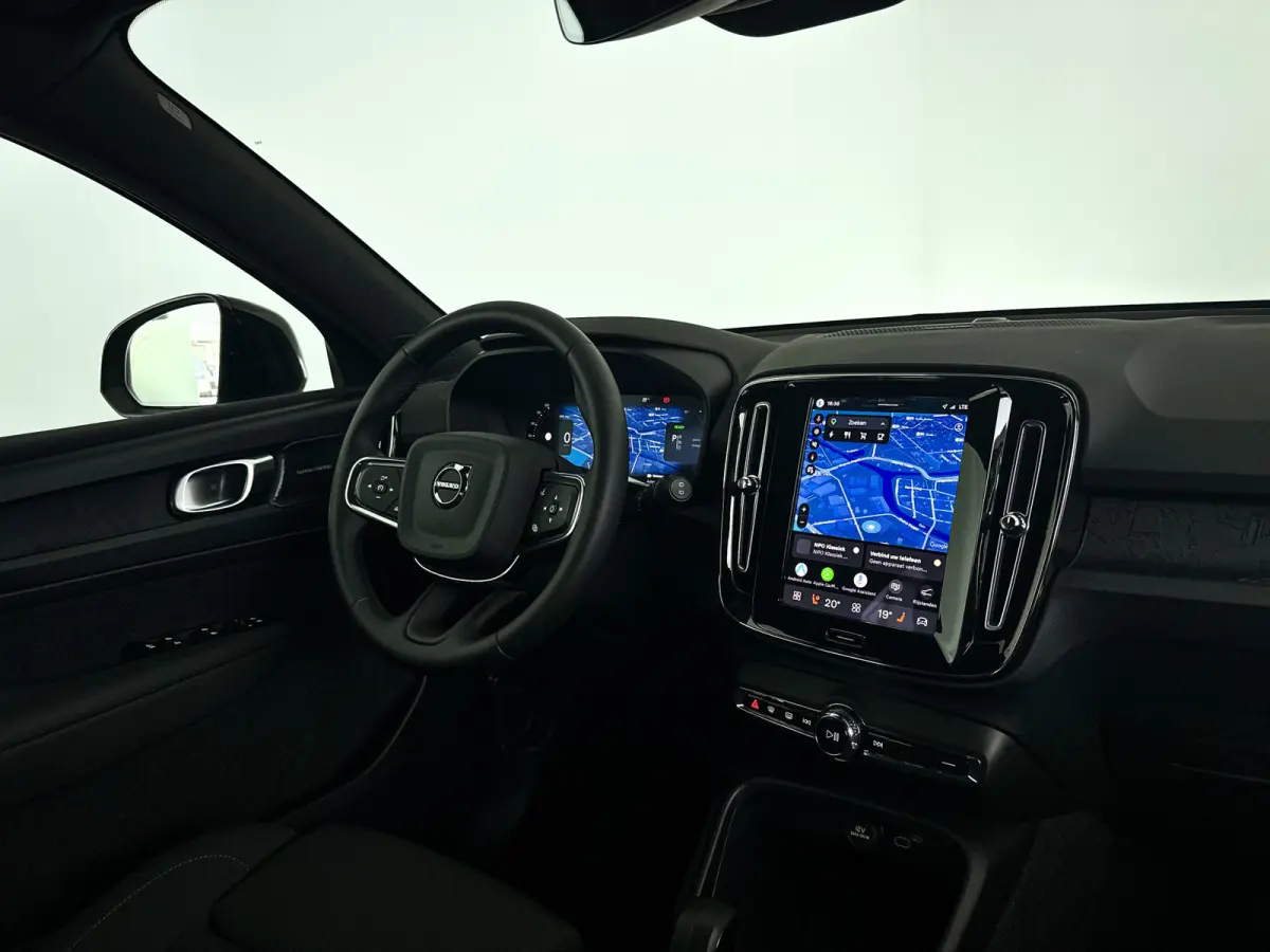 Single Motor Extended Range Plus 82 kWh | Parkeercamera | Harman Kardon | Stoel- en stuurverwarming | Trekhaak