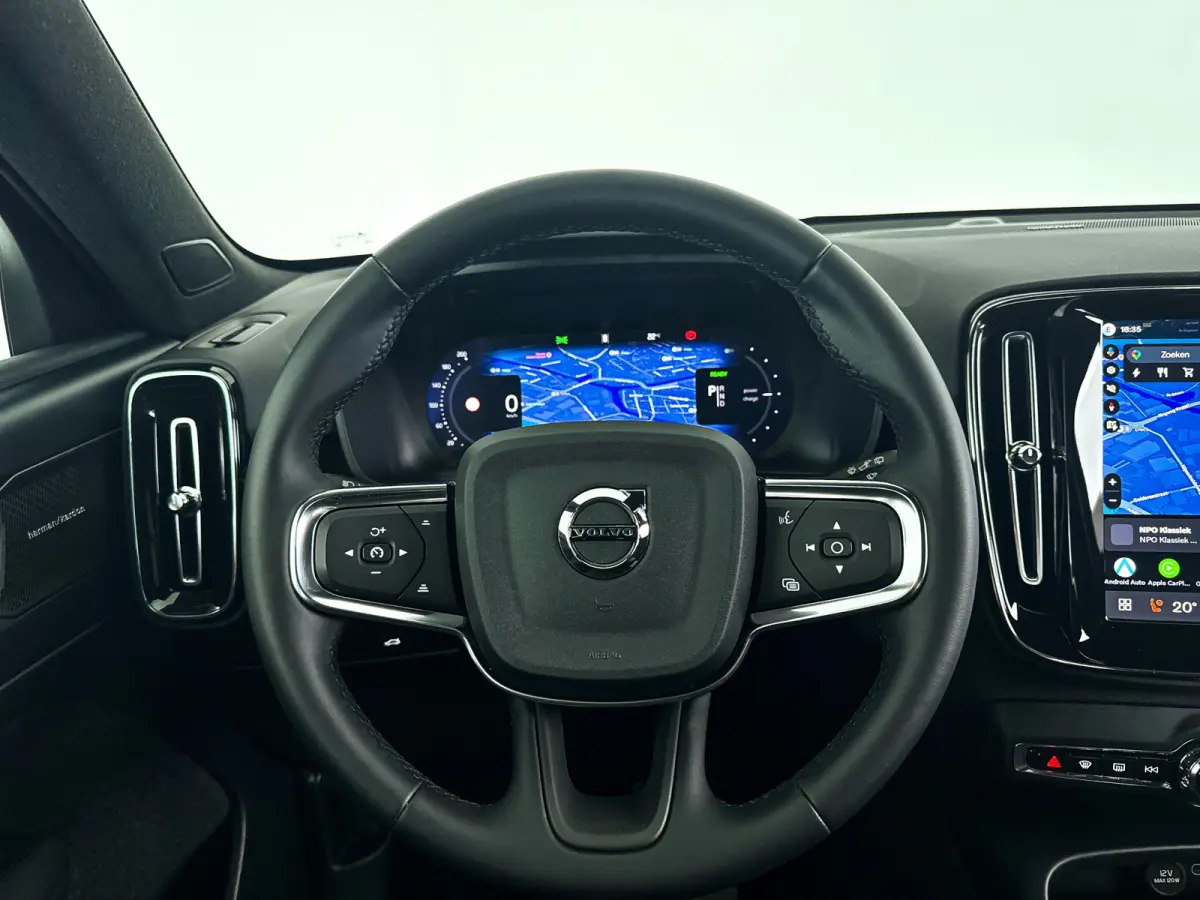 Single Motor Extended Range Plus 82 kWh | Parkeercamera | Harman Kardon | Stoel- en stuurverwarming | Trekhaak