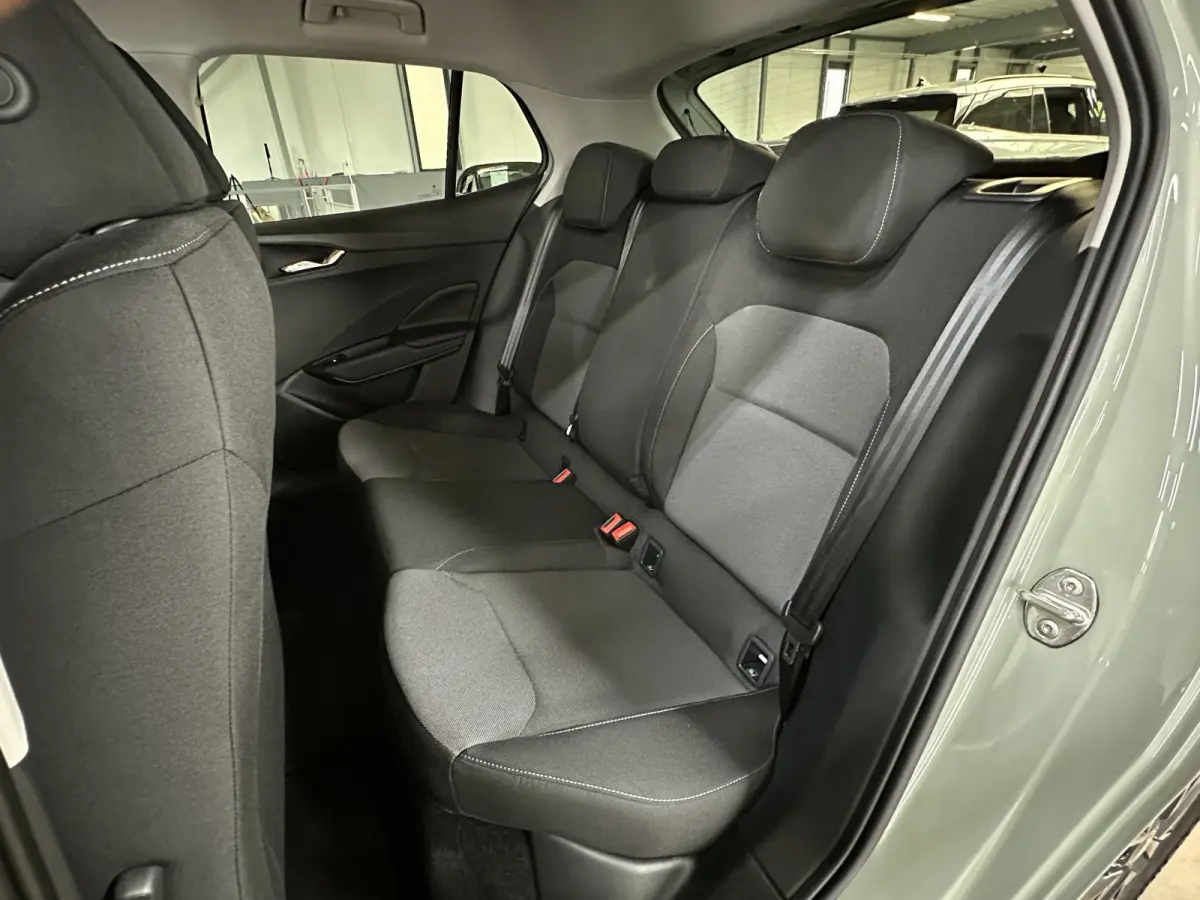1.0 TSI 115 pk DSG Edition | Apple Carplay/Android Auto | Camera | Winter Pakket |