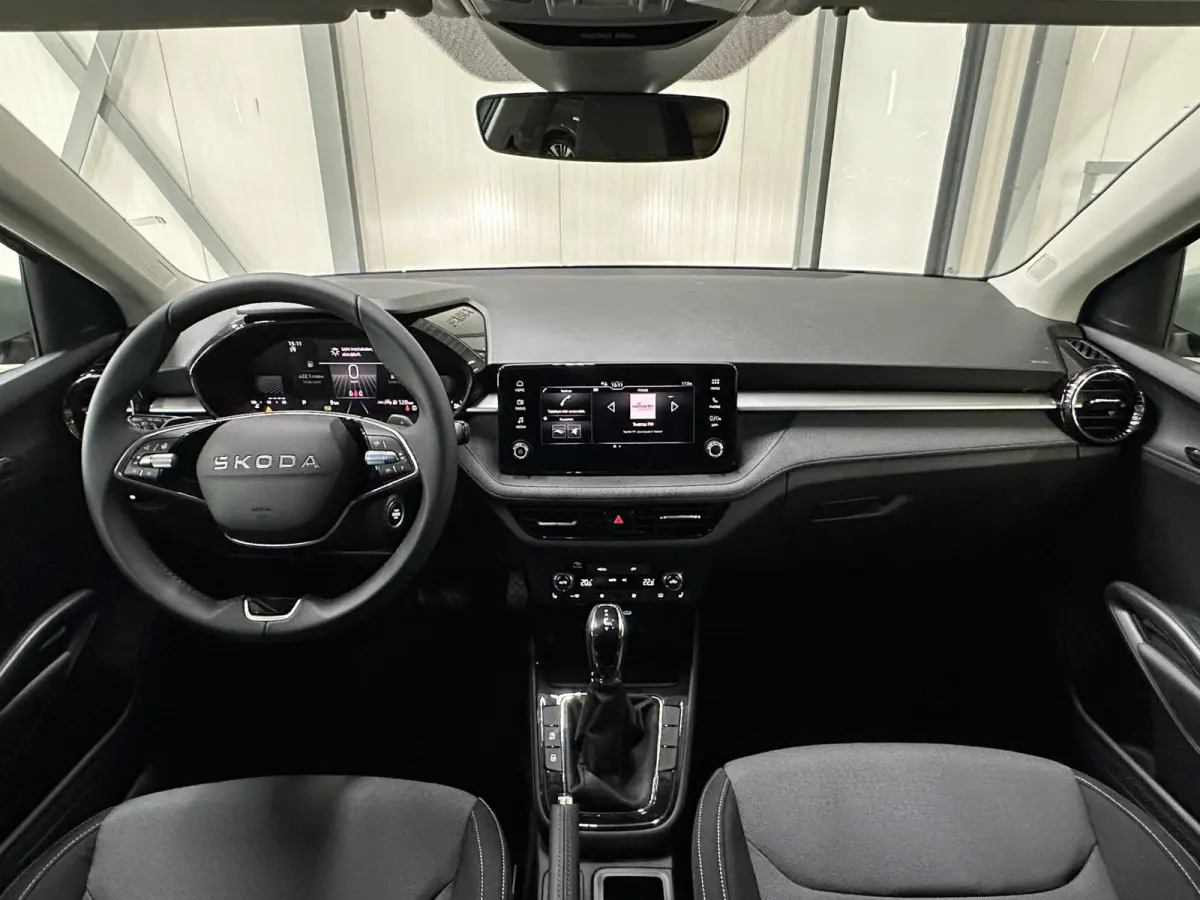 1.0 TSI 115 pk DSG Edition | Apple Carplay/Android Auto | Camera | Winter Pakket |