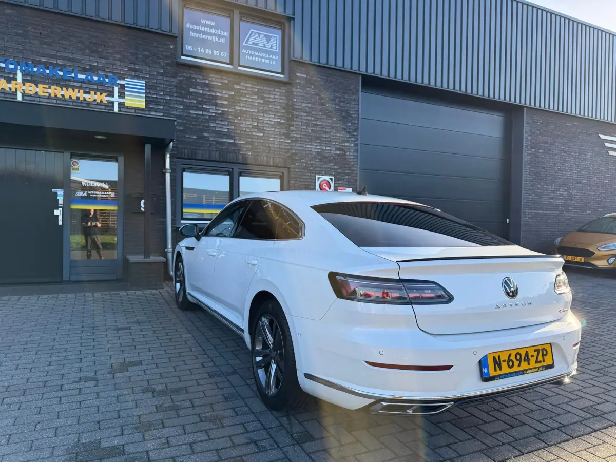 2.0 TDI R-Line Business+ | 1E EIGENAAR | 3/6/12MND GARANTIE | AUTOMAAT | PANO | ACC | LED | STANDKACHEL | DAB | CARPLAY | LEDER | MEMORY