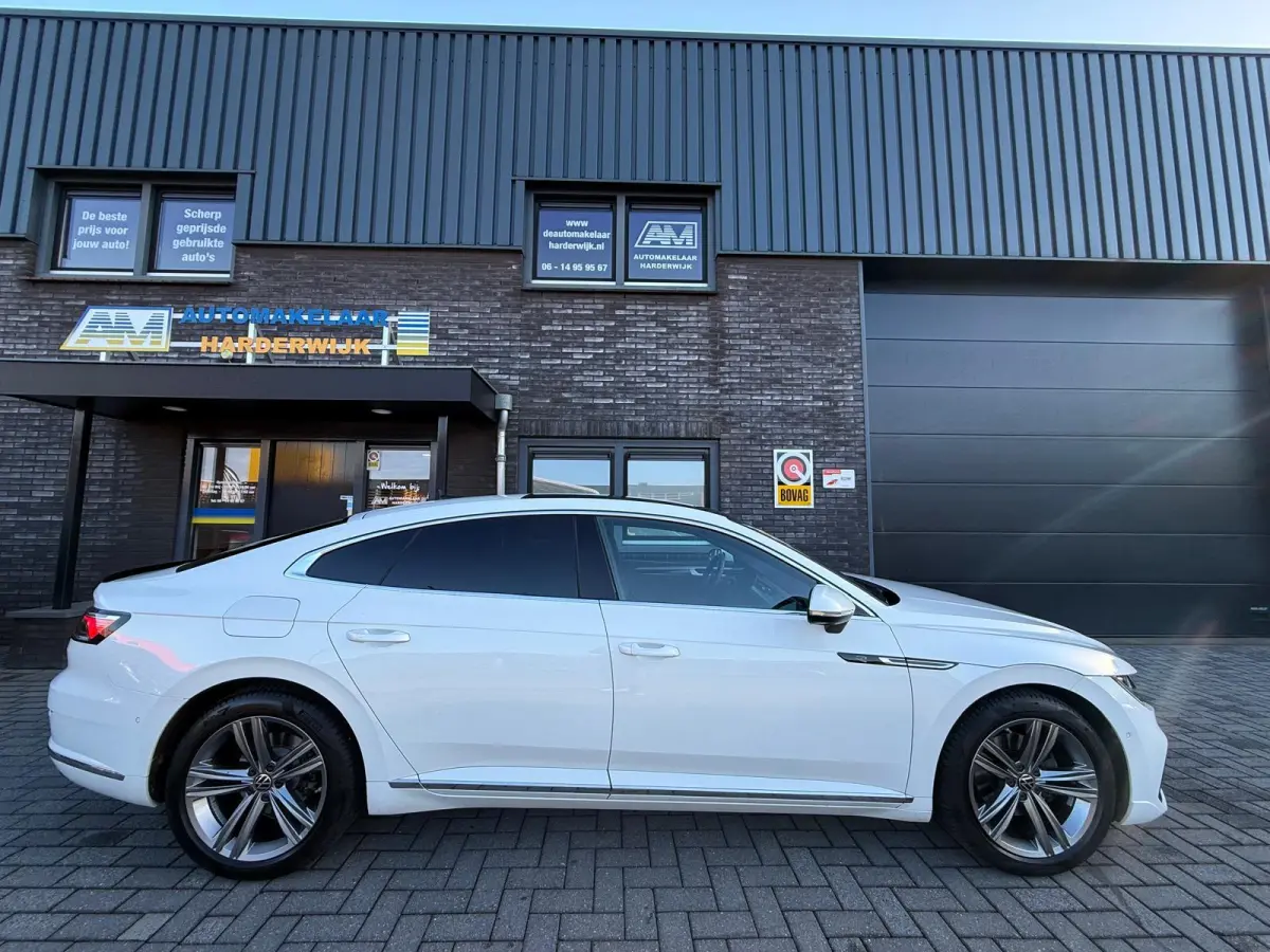 2.0 TDI R-Line Business+ | 1E EIGENAAR | 3/6/12MND GARANTIE | AUTOMAAT | PANO | ACC | LED | STANDKACHEL | DAB | CARPLAY | LEDER | MEMORY