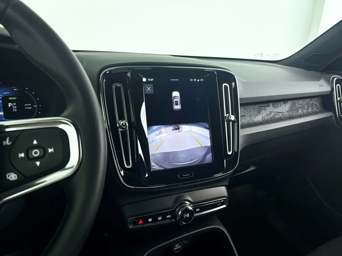 Single Motor Extended Range Plus 82 kWh | Parkeercamera | Harman Kardon | Stoel- en stuurverwarming | Trekhaak