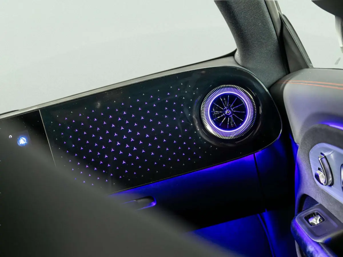 Limousine 250+ Launch Edition 85.5 kWh