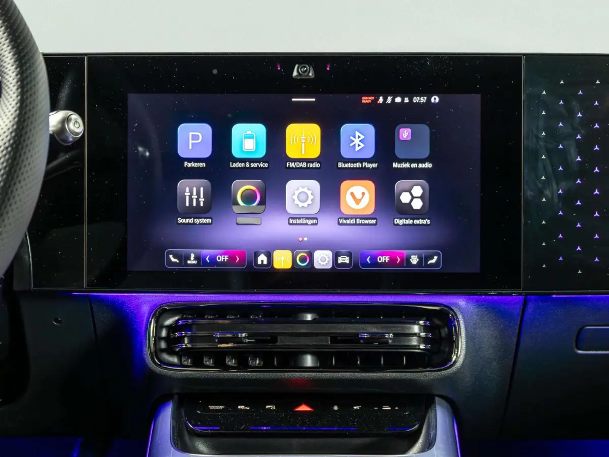 Limousine 250+ Launch Edition 85.5 kWh
