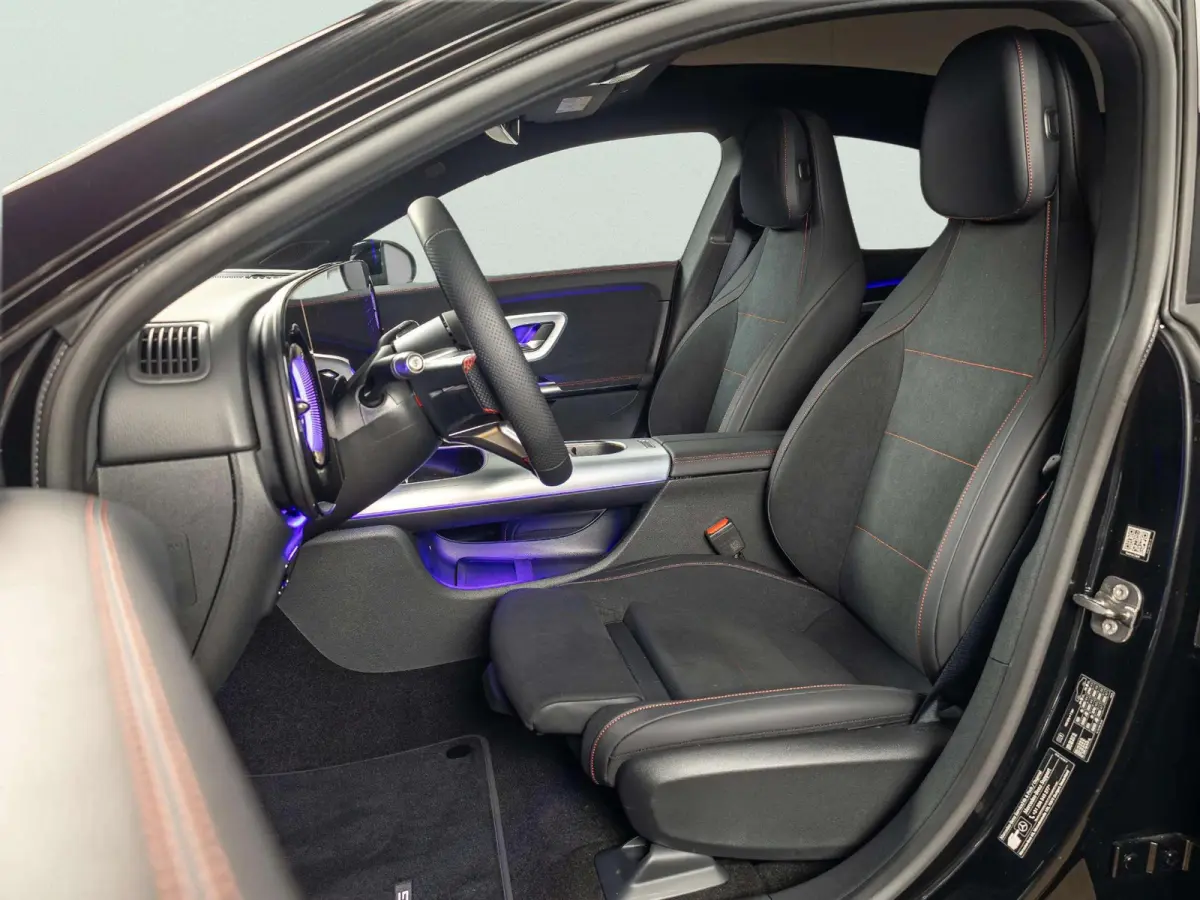 Limousine 250+ Launch Edition 85.5 kWh