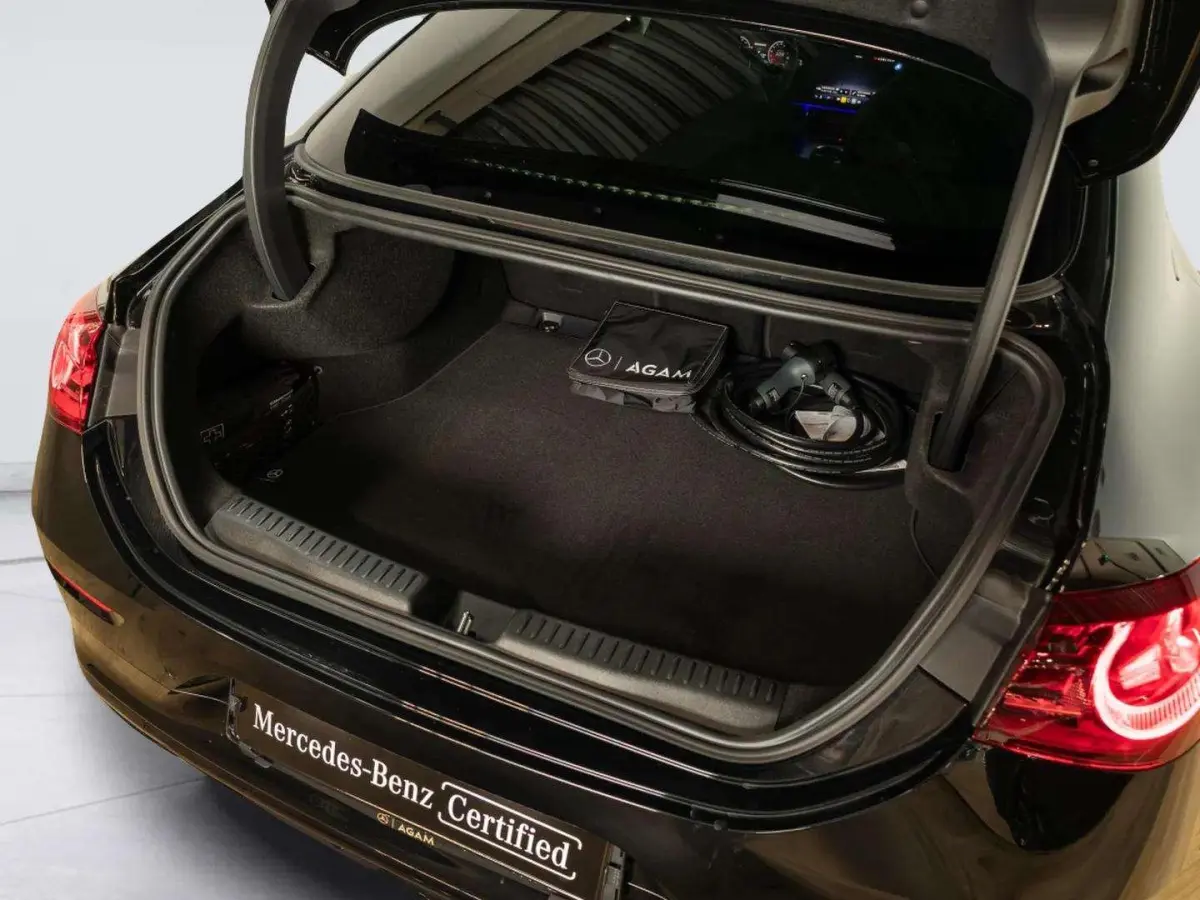 Limousine 250+ Launch Edition 85.5 kWh