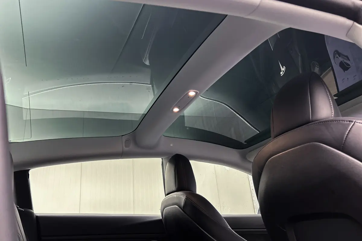 Long Range AWD 75 kWh | S.O.H. 90% | Lederen bekleding | Rondomzicht camera