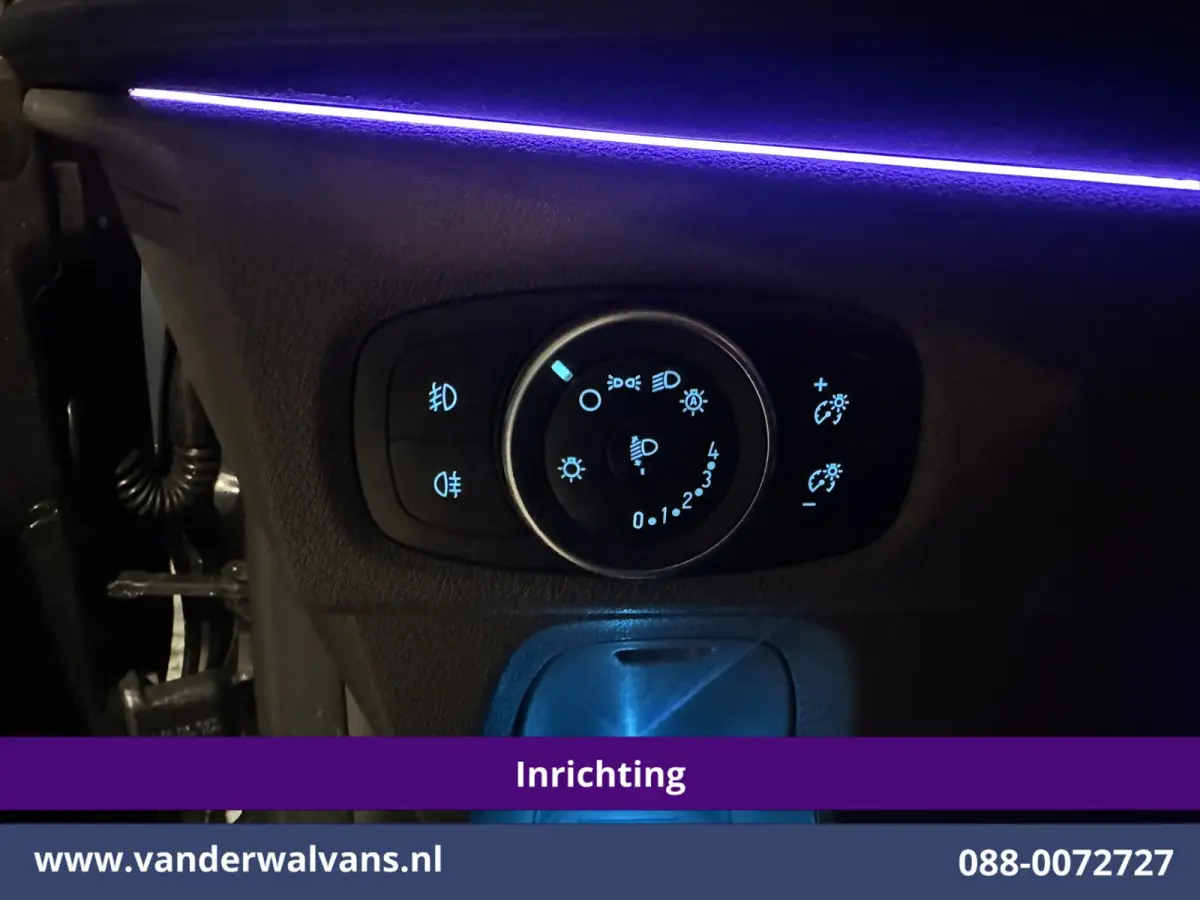 2.0 TDCI L1H1 Inrichting Euro6 Airco | Camera | LED | Cruisecontrol | Verwarmde voorruit Parkeersensoren, Bijrijdersbank