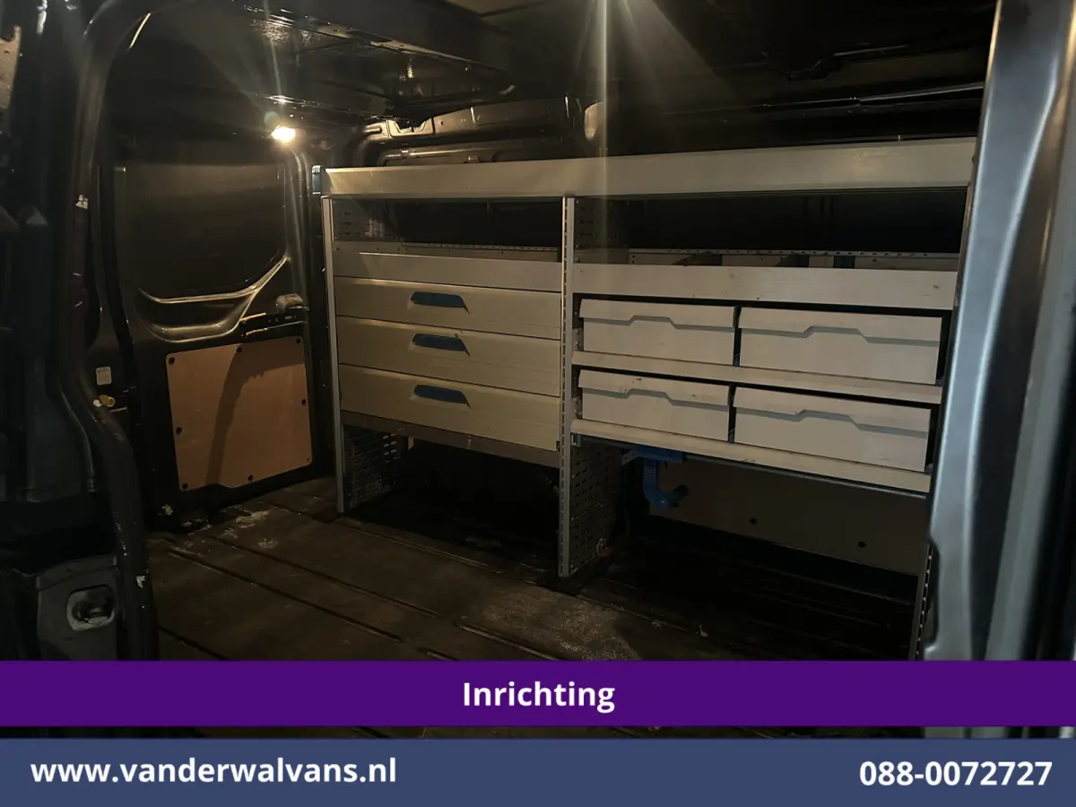 2.0 TDCI L1H1 Inrichting Euro6 Airco | Camera | LED | Cruisecontrol | Verwarmde voorruit Parkeersensoren, Bijrijdersbank