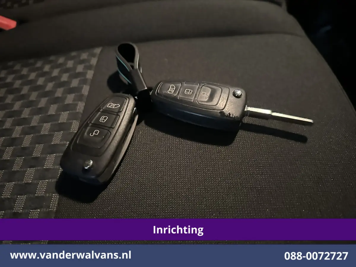 2.0 TDCI L1H1 Inrichting Euro6 Airco | Camera | LED | Cruisecontrol | Verwarmde voorruit Parkeersensoren, Bijrijdersbank