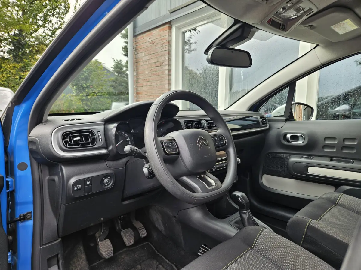 1.2 PureTech S&S Feel Edition Carplay! Trekhaak! Airco! Cruise Control! Leuke/Nette Auto! Dealer Onderhouden!