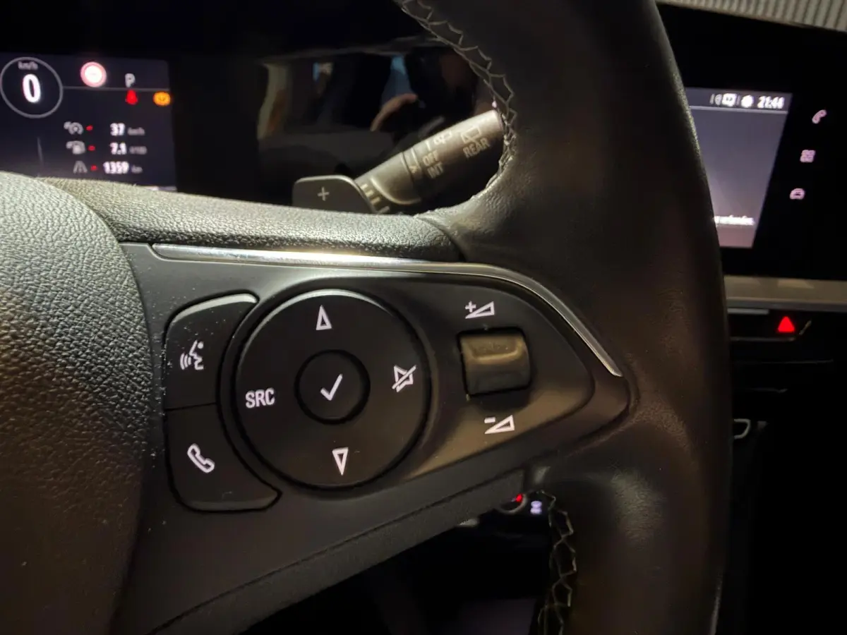 1.2 Turbo Business Ultimate /CARPLAY/CAMERA/CRUISE