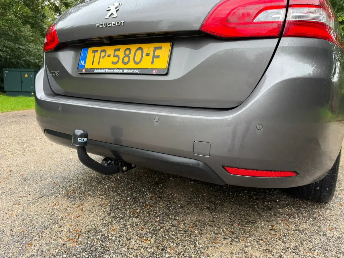 1.2 PureTech Blue Lease Premium | Cruise control + NAP + Leder Nu € 7.950,- !!!