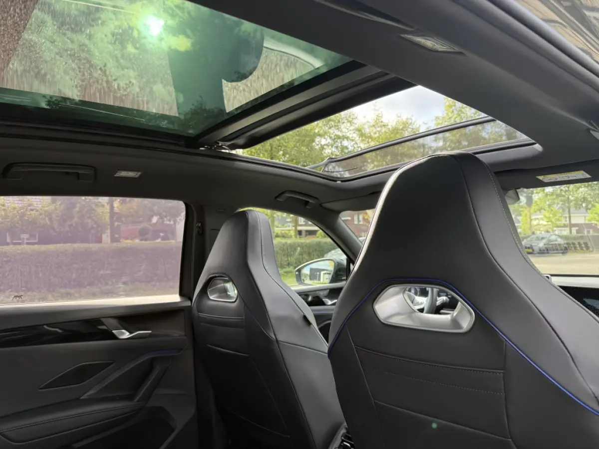 1.5 eTSI R-Line | Pano | Black pakket | 360 ° | Dealeronderhouden | NL auto