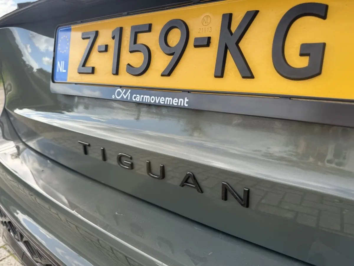 1.5 eTSI R-Line | Pano | Black pakket | 360 ° | Dealeronderhouden | NL auto