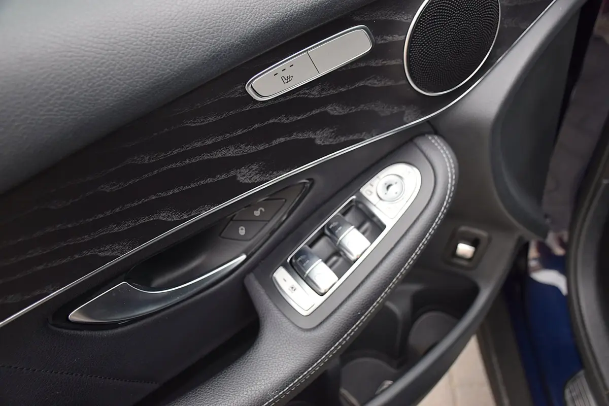 250 4MATIC Business Solution AMG|Pano|Leder|BTW Auto