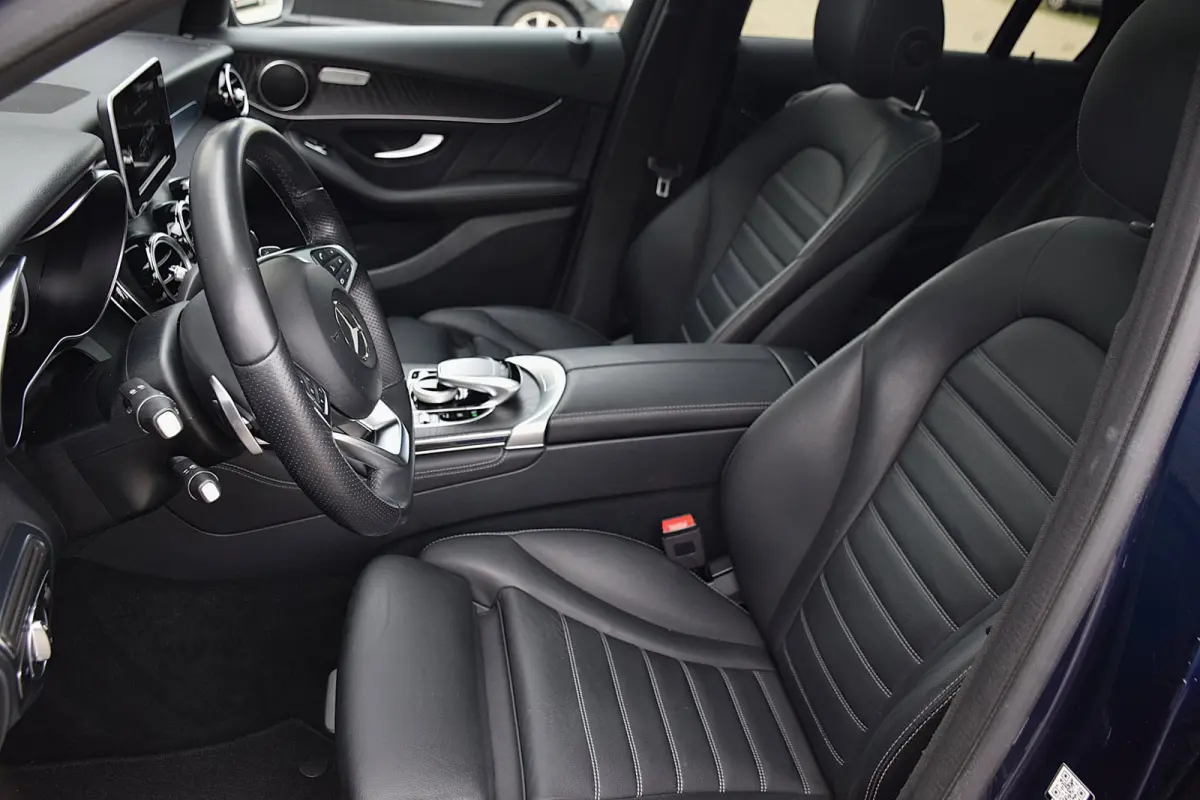 250 4MATIC Business Solution AMG|Pano|Leder|BTW Auto