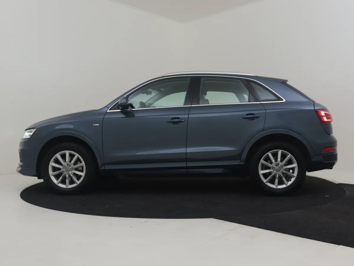 1.4 TFSI CoD Auto Advance l Afn. Trekhaak l Parkeersensoren v en a l Navigatie l Xenon l Lm-velgen l Metallic lak l Cr Control ;