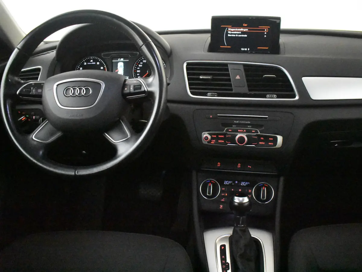 1.4 TFSI CoD Auto Advance l Afn. Trekhaak l Parkeersensoren v en a l Navigatie l Xenon l Lm-velgen l Metallic lak l Cr Control ;
