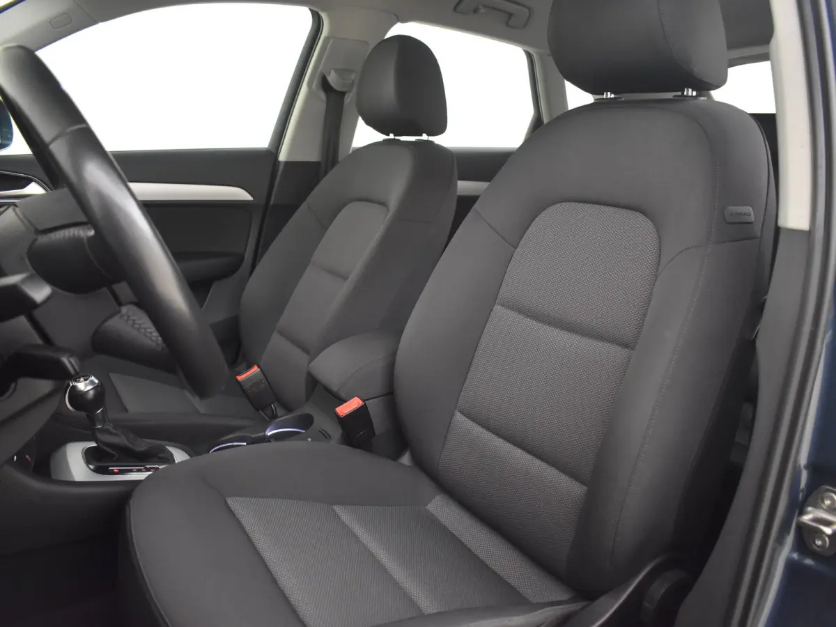1.4 TFSI CoD Auto Advance l Afn. Trekhaak l Parkeersensoren v en a l Navigatie l Xenon l Lm-velgen l Metallic lak l Cr Control ;