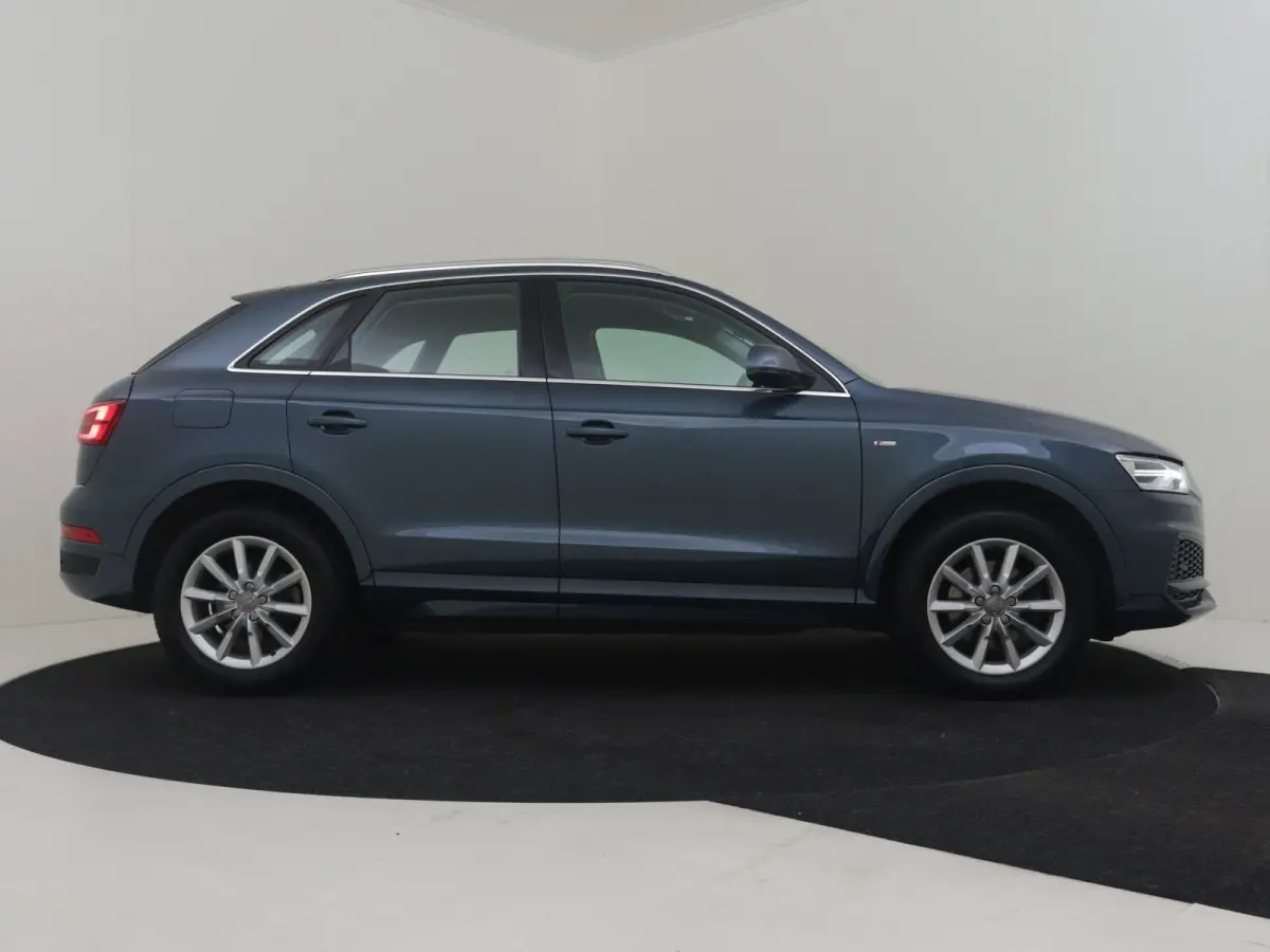 1.4 TFSI CoD Auto Advance l Afn. Trekhaak l Parkeersensoren v en a l Navigatie l Xenon l Lm-velgen l Metallic lak l Cr Control ;