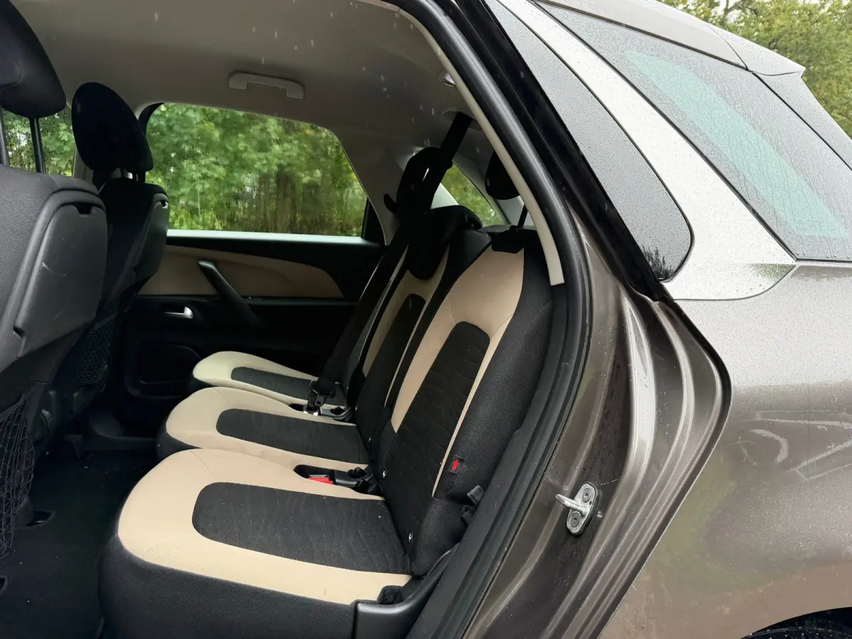 1.6 e-THP Exclusive | Cruise control + Navi + Automaat Nu € 5.500,- !!!