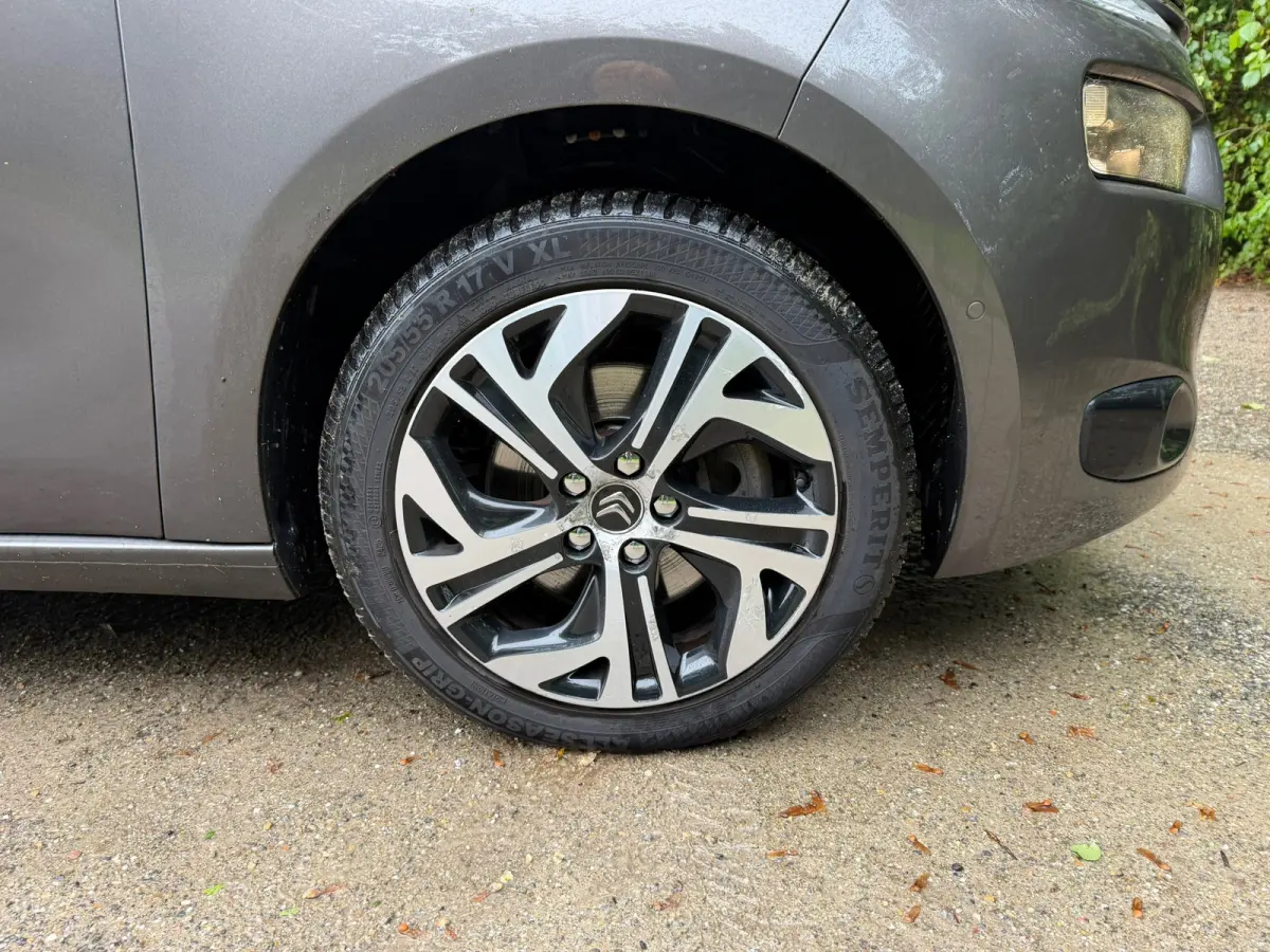 1.6 e-THP Exclusive | Cruise control + Navi + Automaat Nu € 5.500,- !!!