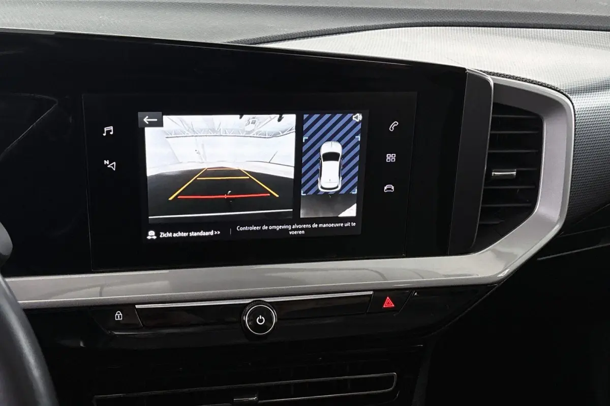 1.2 Elegance Trekhaak Navi Camera Keyless Apple CarPlay