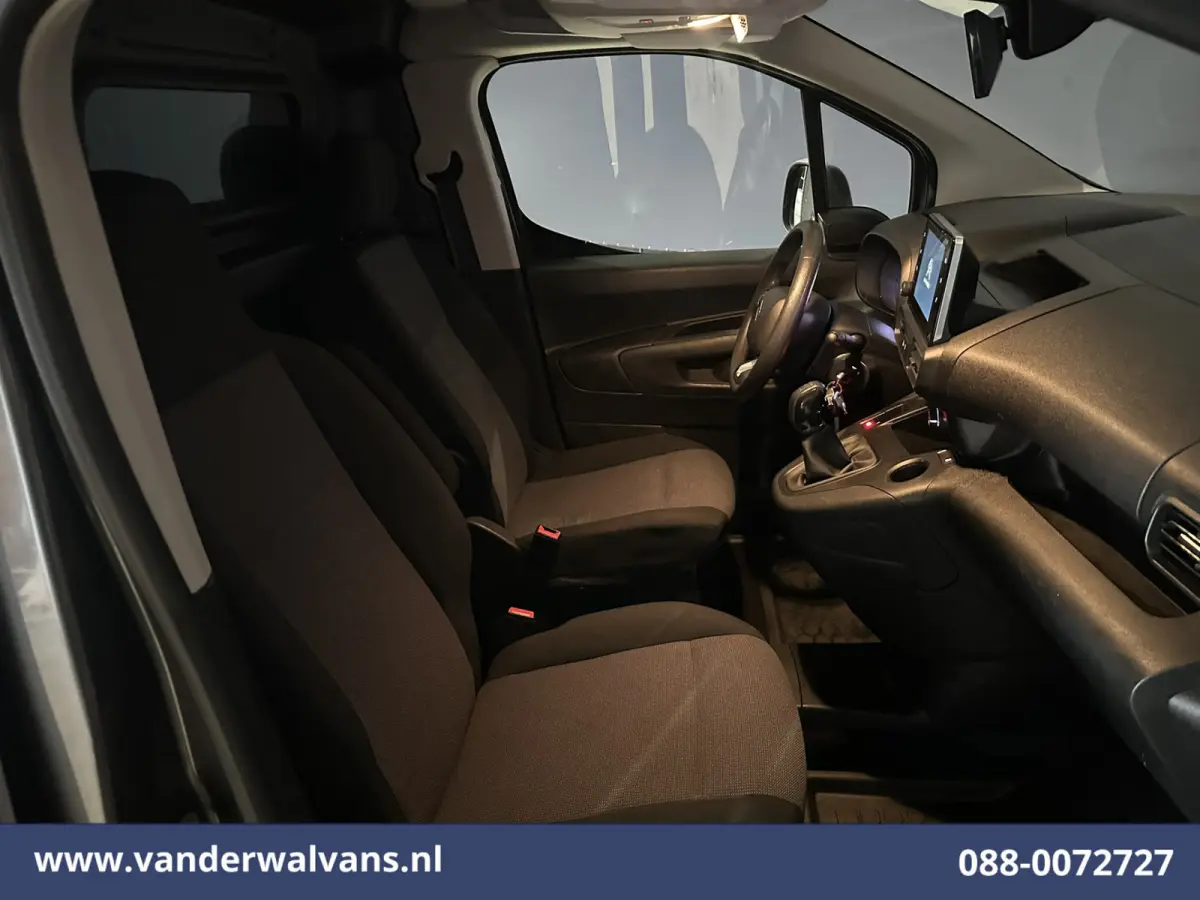 1.6 BlueHDI 100pk L1H1 Euro6 Airco | Navigatie | Apple Carplay | Cruisecontrol | Sidebars Dakdragers, Android Auto, Parkeersensoren, Zijdeur