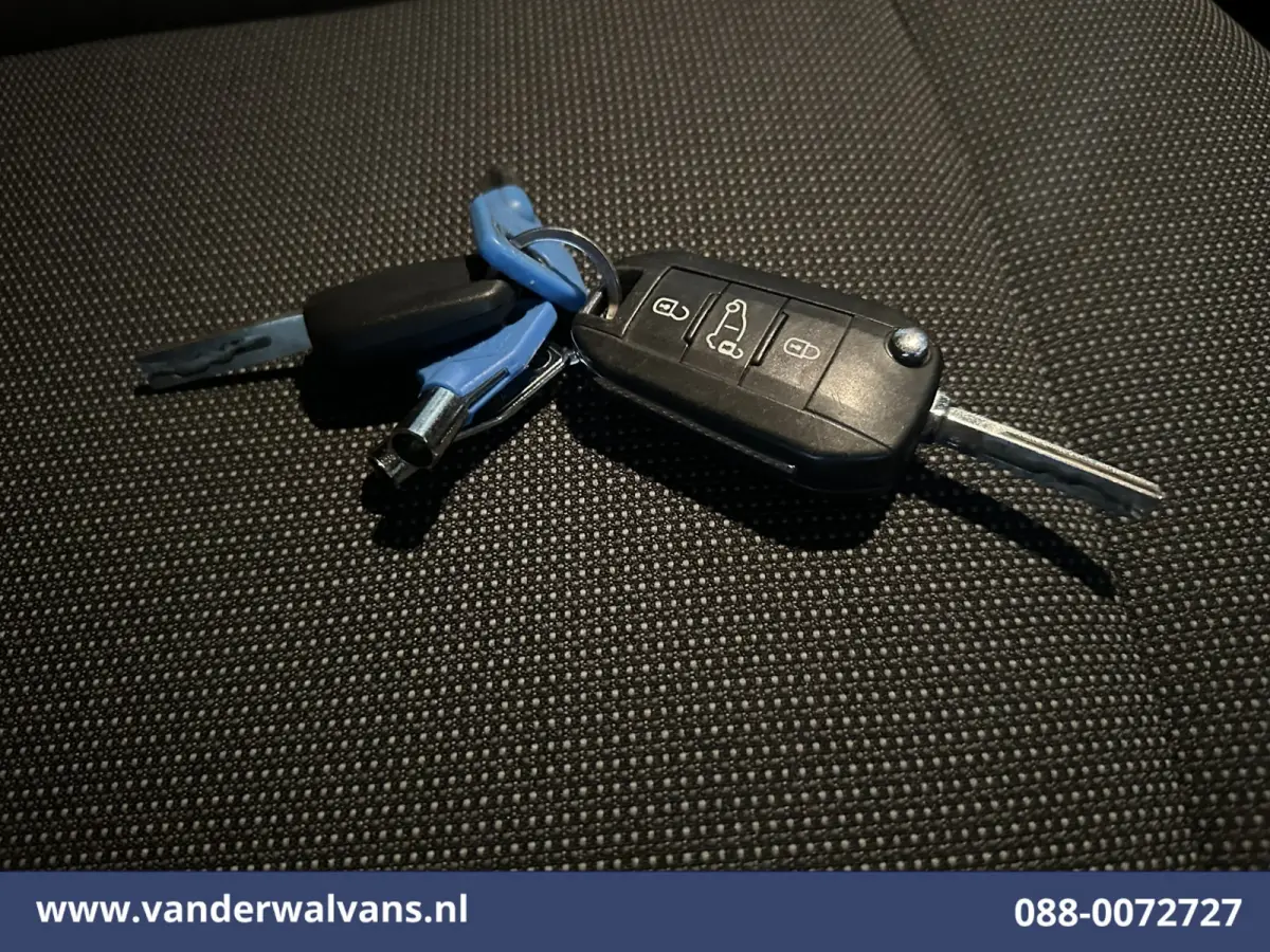 1.6 BlueHDI 100pk L1H1 Euro6 Airco | Navigatie | Apple Carplay | Cruisecontrol | Sidebars Dakdragers, Android Auto, Parkeersensoren, Zijdeur