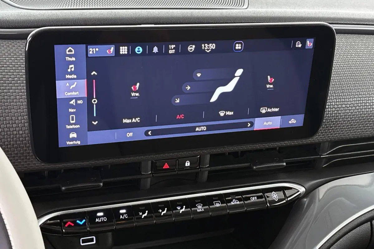 La Prima 42 kWh Pano Leder Stoelverwarming JBL Camera Apple CarPlay