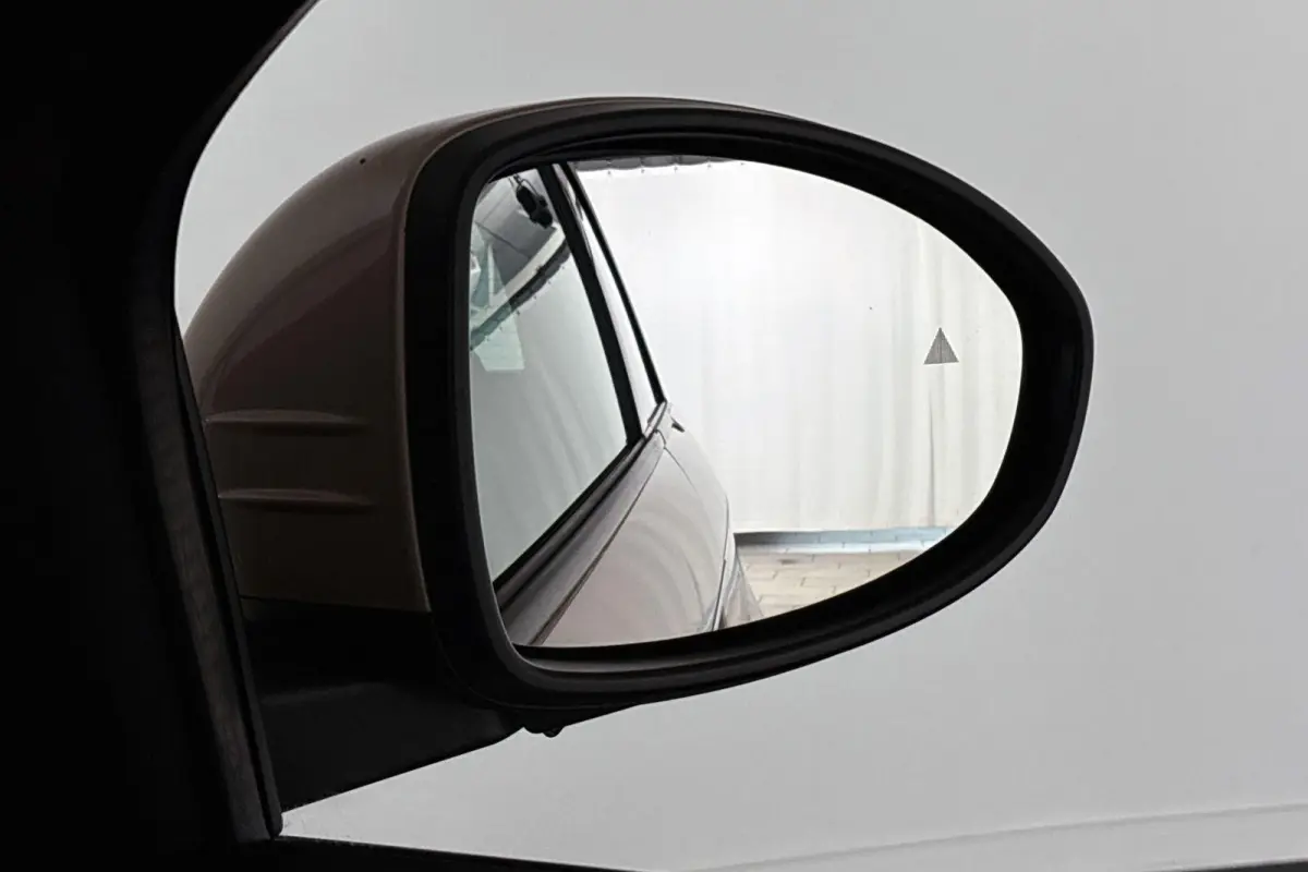 La Prima 42 kWh Pano Leder Stoelverwarming JBL Camera Apple CarPlay