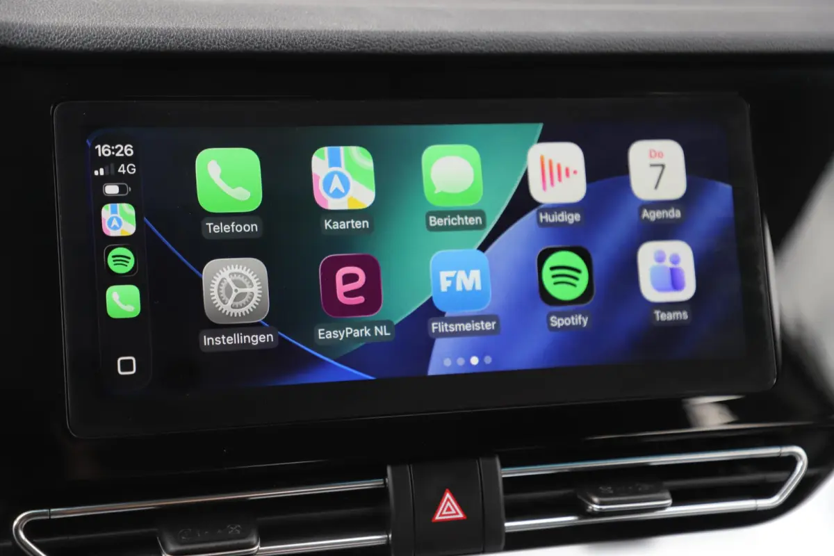 1.6 GDi Hybrid DynamicLine Navigatie Achteruitrijcamera Half Leder Carplay Adaptive Cruise Rijstrooksensor