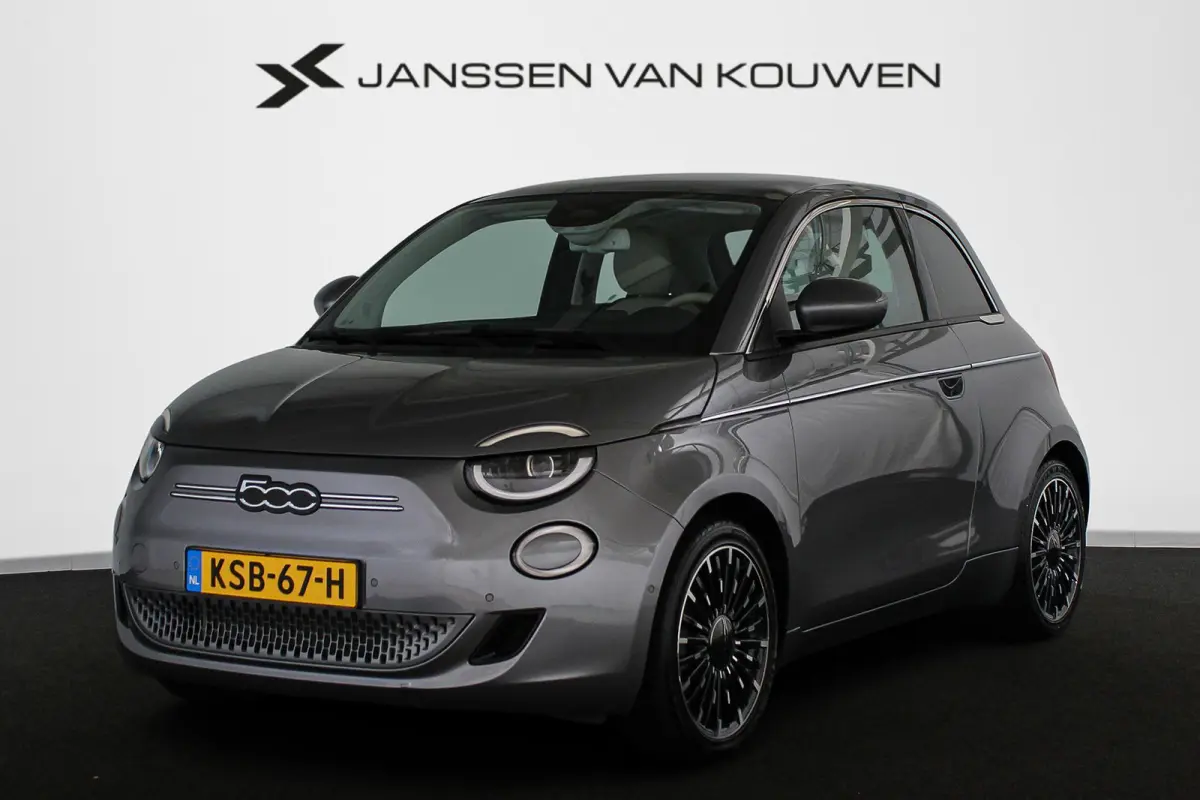 La Prima 42 kWh Pano Leder Stoelverwarming JBL Camera Apple CarPlay