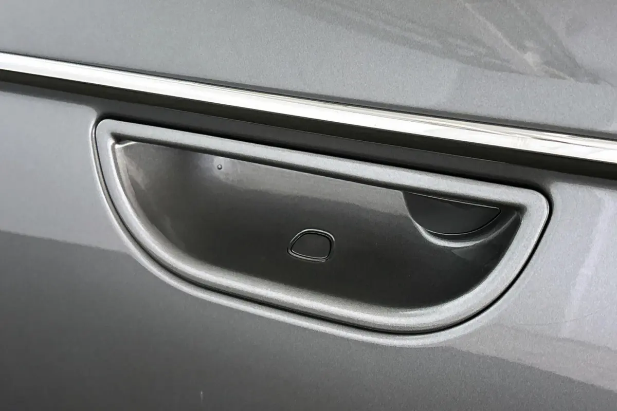 La Prima 42 kWh Pano Leder Stoelverwarming JBL Camera Apple CarPlay