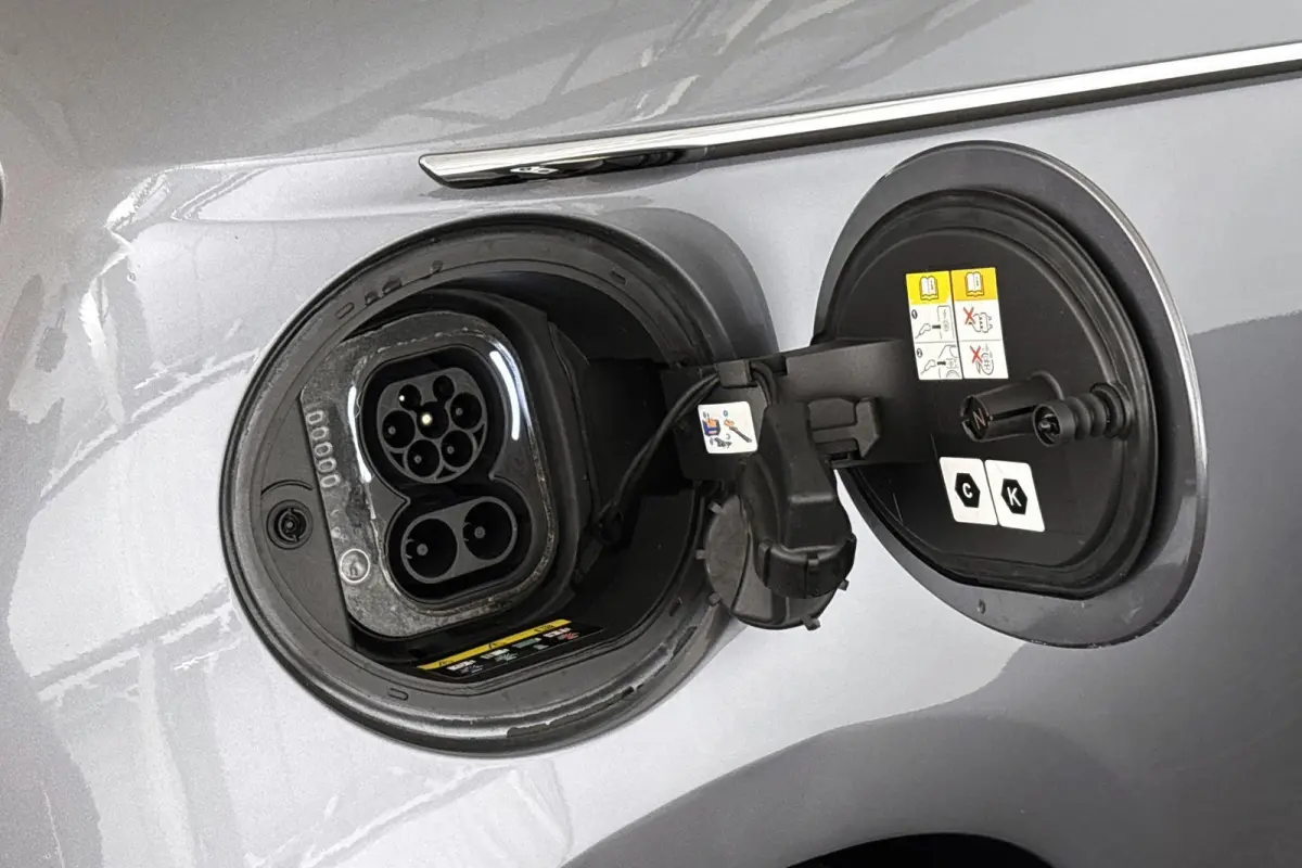 La Prima 42 kWh Pano Leder Stoelverwarming JBL Camera Apple CarPlay