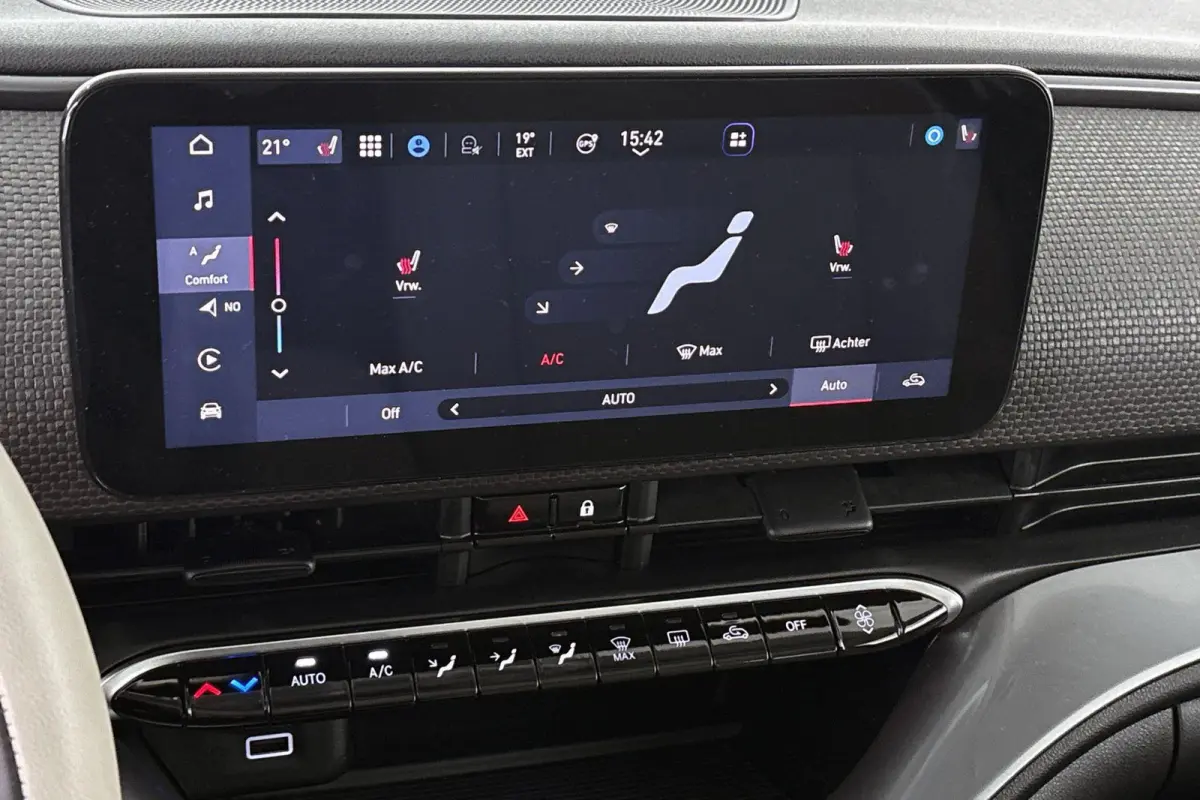 La Prima 42 kWh Pano Leder Stoelverwarming JBL Camera Apple CarPlay
