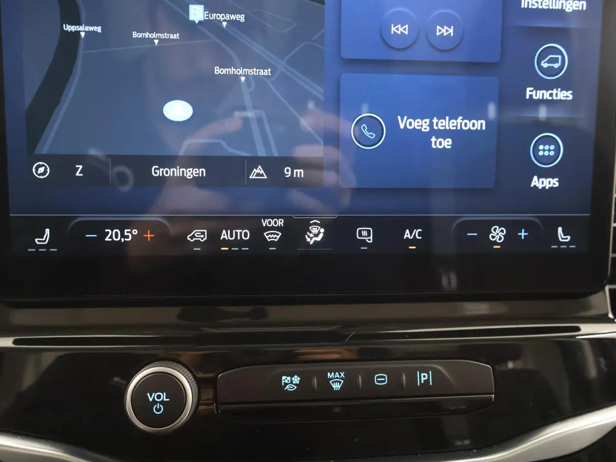 350 | L2 H2 | TREND | 68 kWh | NAVIGATIE | PARKEERCAMERA | 3-ZITS | ADAPTIVE CRUISE CONTROL | APPLE CARPLAY |