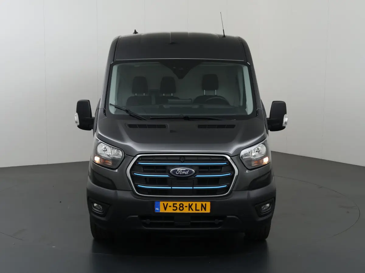 350 | L2 H2 | TREND | 68 kWh | NAVIGATIE | PARKEERCAMERA | 3-ZITS | ADAPTIVE CRUISE CONTROL | APPLE CARPLAY |