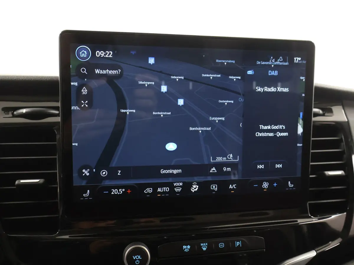 350 | L2 H2 | TREND | 68 kWh | NAVIGATIE | PARKEERCAMERA | 3-ZITS | ADAPTIVE CRUISE CONTROL | APPLE CARPLAY |