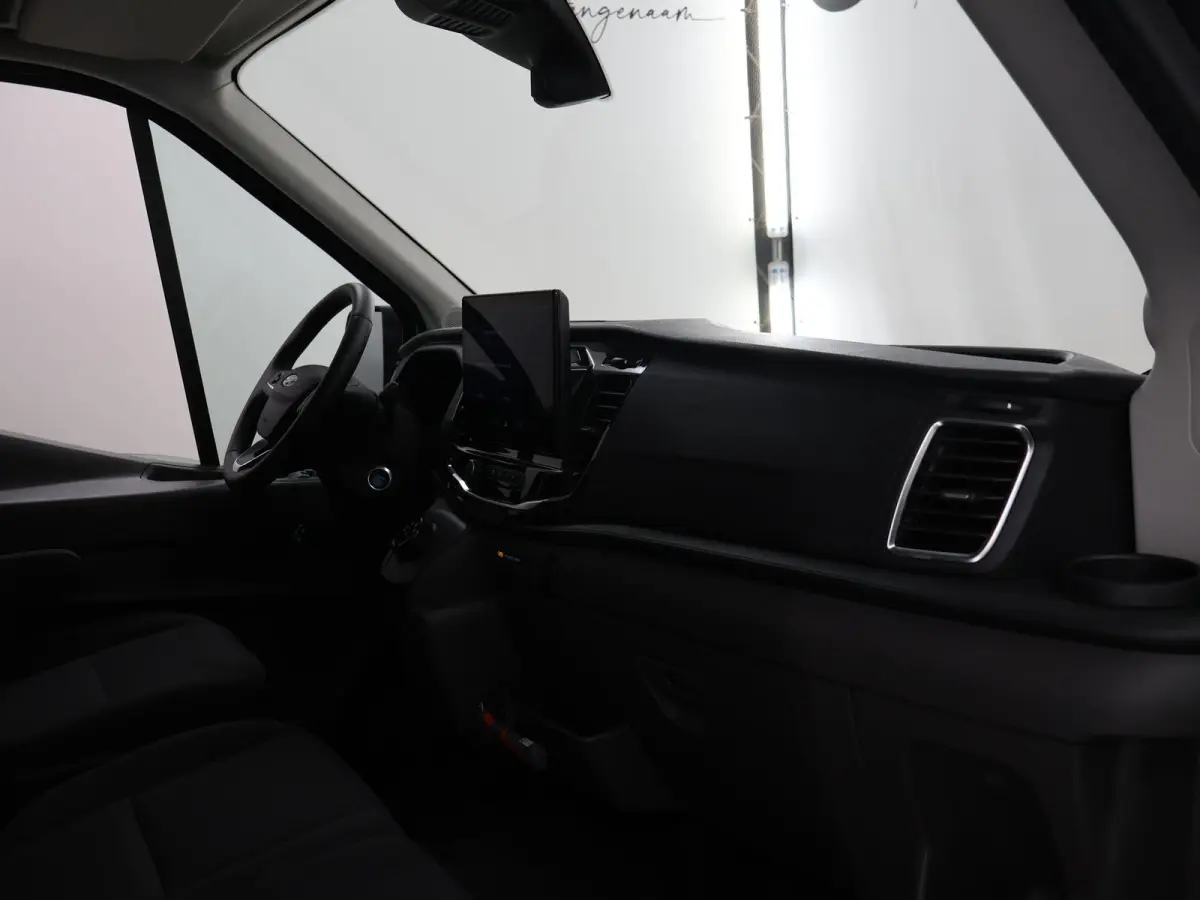 350 | L2 H2 | TREND | 68 kWh | NAVIGATIE | PARKEERCAMERA | 3-ZITS | ADAPTIVE CRUISE CONTROL | APPLE CARPLAY |